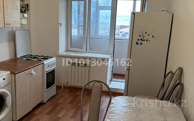 2-бөлмелі пәтер · 59 м² · 7/9 қабат, мкр. Алтын орда 10Б — рядом ресторан 1001түн, бағасы: 25 млн ₸ в Актобе — фото 2