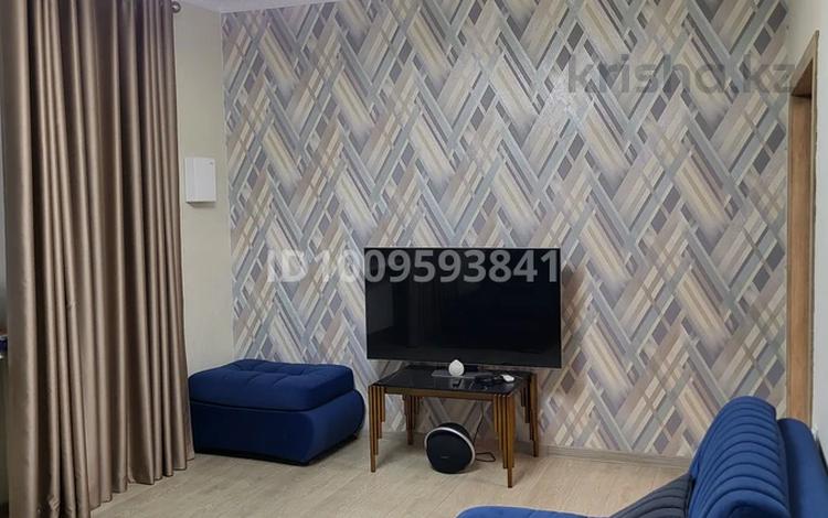2-бөлмелі пәтер · 54 м² · 3/3 қабат, мкр Новый Город, Алалыкина 11 — Между Абая и Назарбаева, бағасы: 35 млн ₸ в Караганде, Казыбек би р-н — фото 2