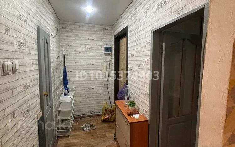 1-комнатная квартира · 32 м² · 5/5 этаж, Ул.Катаева 29 за 10 000 ₸ в Павлодаре — фото 2