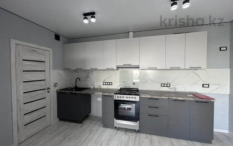 2-комнатная квартира, 50 м², 6/10 этаж, мкр Думан-2 25