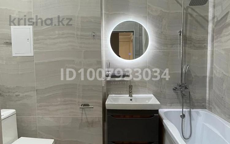 2-бөлмелі пәтер · 72 м² · 9/10 қабат, 20-й мкр 26, бағасы: 26 млн ₸ в Актау — фото 12