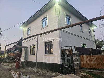 Жеке үй · 7 бөлме · 200 м² · 5 жүзд., Жыбек жолы 180, бағасы: 57 млн ₸ в Рахат (поселок Жалпаксай) 