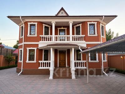 Отдельный дом · 8 комнат · 425 м² · 5.5 сот., мкр Дарын за 2.3 млн ₸ в Алматы, Наурызбайский р-н