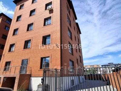 3-бөлмелі пәтер · 86.3 м² · 2/5 қабат, габбасова 98 — за цумом, бағасы: 41 млн ₸ в Семее