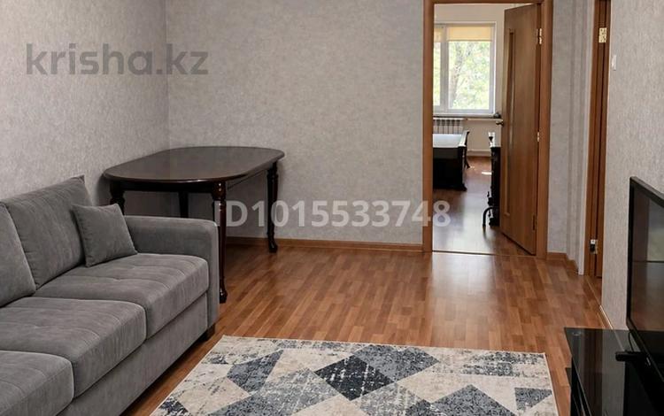 2-комнатная квартира · 47 м² · 2/5 этаж, мкр Центральный 7 за 180 000 ₸ в Атырау — фото 2