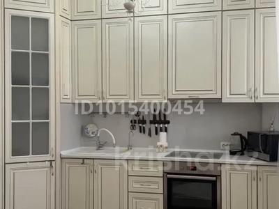2-комнатная квартира · 56 м² · 16/22 этаж, Нажмединова 10/4 — Нажмединова Тауелсиздик за 300 000 ₸ в Астане, Сарайшык р-н