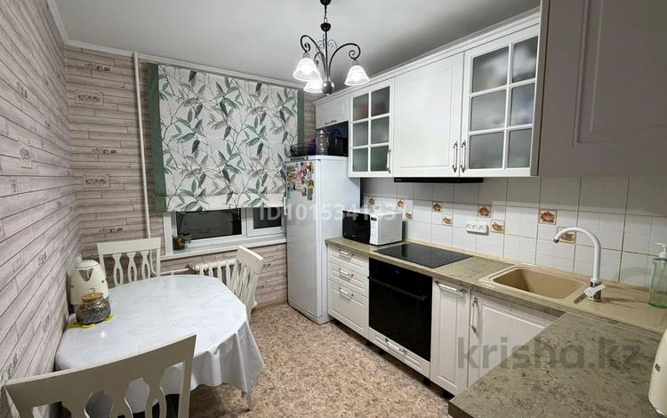 3-комнатная квартира · 65 м² · 7/9 этаж, Назарбаева 174 — Назарбаева-Амангельды за 30 млн ₸ в Павлодаре — фото 2
