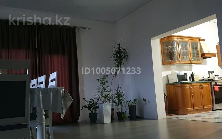 Жеке үй · 5 бөлме · 160 м² · 12 жүзд., Микрорайон 12Б — Микрорайон 12Б, бағасы: 39.5 млн ₸ в Конаеве — фото 2