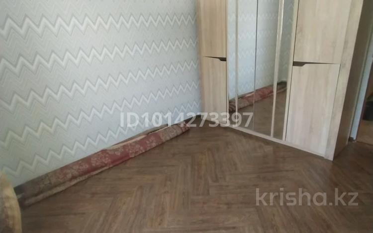 2-комнатная квартира · 40 м² · 2/2 этаж, Савичева — Пересечение Ескалиева за 120 000 ₸ в Уральске — фото 2