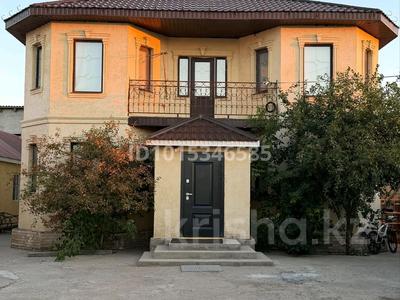 Дом · 6 комнат · 250 м², мкр Атырау, Алия Молдагулова 49 — Тайманова за 80 000 ₸