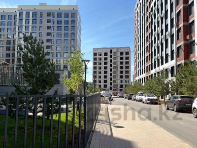 3-комнатная квартира · 97.96 м² · 4/7 этаж, По ул. Ханов Керея и Жанибека, напротив Президентского парка за ~ 74.1 млн ₸ в Астане, Есильский р-н