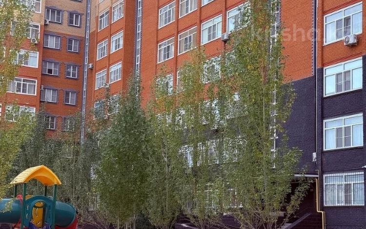 1-бөлмелі пәтер · 47.6 м² · 3/10 қабат, мкр. Алтын орда, Алии Молдагуловой, бағасы: 20.8 млн ₸ в Актобе — фото 2