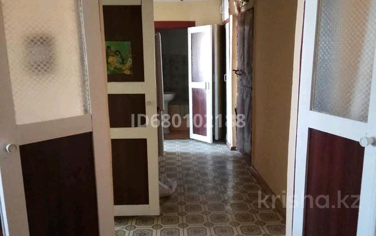 3-комнатная квартира · 65 м² · 4/5 этаж, 2 микрорайон 61 — Таймас за 7 млн ₸ в Семее — фото 10