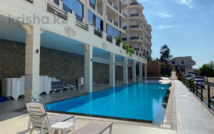 3-комнатная квартира · 120 м² · 1/5 этаж, Оба 177 за 84 млн 〒 в Аланье — фото 15