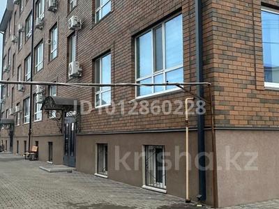 2-бөлмелі пәтер · 70 м² · 2/4 қабат, мкр Жана Орда, Тауелсиздик 41, бағасы: 29.5 млн ₸ в Уральске