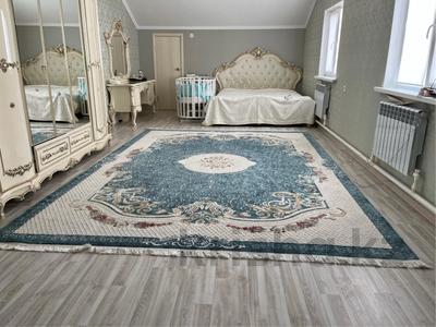 Отдельный дом · 6 комнат · 300 м², мкр Геолог за 450 000 〒 в Атырау