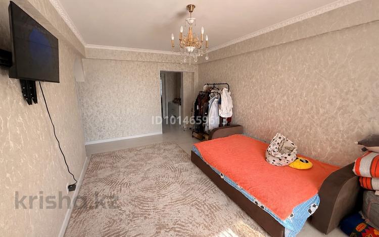 3-бөлмелі пәтер · 56 м² · 3/3 қабат, Т.Сарбасов 28, бағасы: 25 млн ₸ в  — фото 2