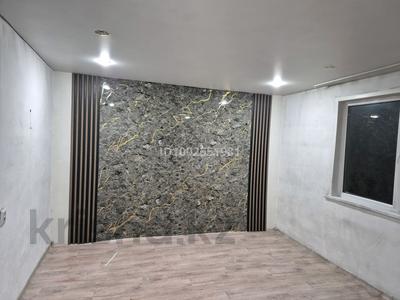 Отдельный дом · 3 комнаты · 800 м² · 8 сот., Бобровка 4120 за 7 млн 〒 в Семее