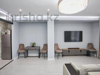 3-бөлмелі пәтер · 109 м² · 3/7 қабат, А.Бокейхана 18, бағасы: 75 млн ₸ в Астане, Есильский р-н