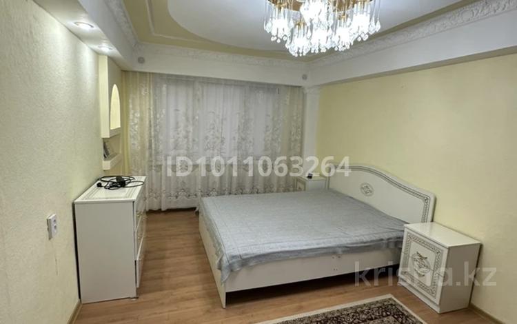 3-бөлмелі пәтер · 62 м² · 5/5 қабат, Курмангазы — Мед колледж , коктем рынок, бағасы: 200 000 ₸ в Атырау, мкр Авангард-3 — фото 2