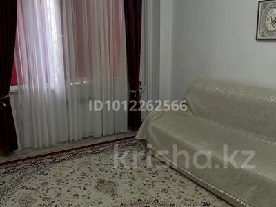 3-бөлмелі пәтер · 67 м² · 2/5 қабат, Нұрсая ш/а., Болашақ 51, бағасы: 25 млн ₸ в Атырау, мкр Нурсая