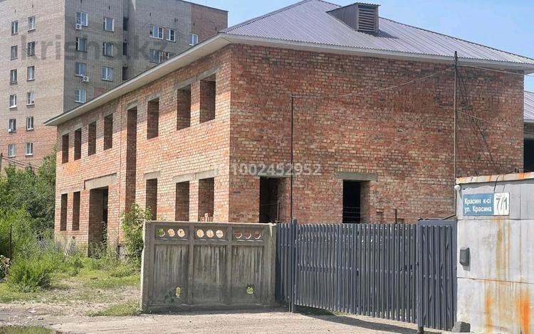 Свободное назначение, офисы, магазины и бутики, склады, азс, автосервисы и автомойки, общепит, салоны красоты, бани, гостиницы и зоны отдыха, медцентры и аптеки, образование, развлечения · 940 м² за 144 млн 〒 в Усть-Каменогорске — фото 10