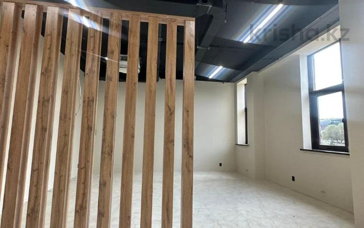Офисы · 125 м² за 1.5 млн ₸ в Алматы, Медеуский р-н — фото 7