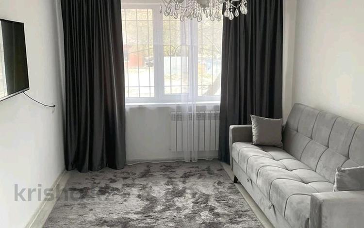 1-комнатная квартира · 35 м² · 1/5 этаж, Абая 7 — Электрон,пр.Абая за 160 000 〒 в Актобе — фото 2