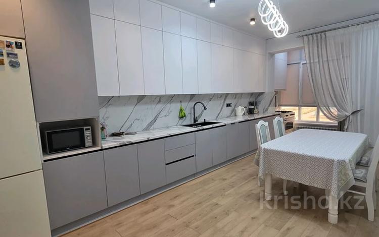 4-комнатная квартира · 131 м² · 2/7 этаж, 20-й мкр 7 за 69.5 млн ₸ в Актау — фото 2