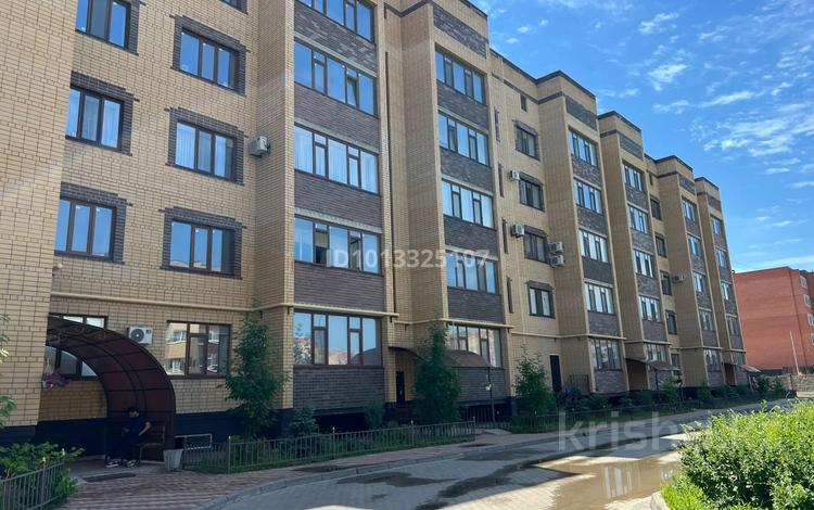4-бөлмелі пәтер · 145 м² · 3/5 қабат, мкр. Алтын орда, Мустафа Шокая 369, бағасы: 80 млн ₸ в Актобе — фото 2