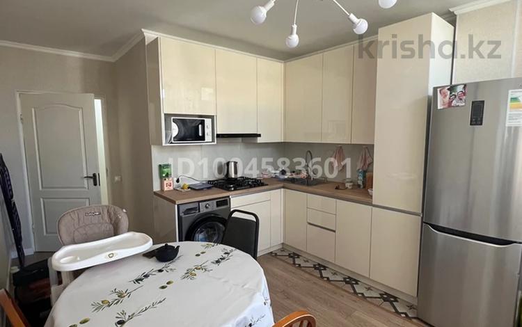 2-комнатная квартира · 56 м² · 7/9 этаж, мкр Мамыр-4 за 43.3 млн ₸ в Алматы, Ауэзовский р-н — фото 4