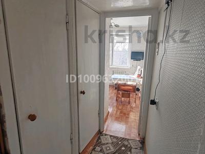 1-комнатная квартира · 32 м² · 5/5 этаж, мкр Юго-Восток, Мкр Юго-восток, Дюсембекова 53 — Орбита, Мечеть Әнет баба за 180 000 〒 в Караганде, Казыбек би р-н