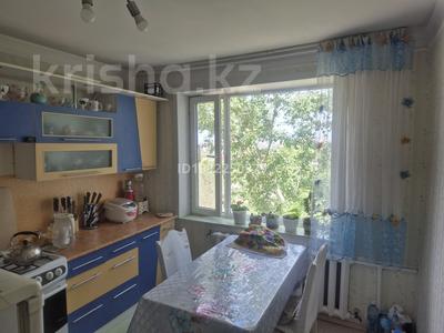 3-комнатная квартира · 63.8 м² · 5/5 этаж, ул Юности 27 — Рядом детский сад Ертостик за 28 млн ₸ в Семее