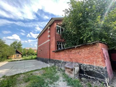 Отдельный дом · 4 комнаты · 207.5 м² · 7.9 сот., Дробышева 56 за 37 млн 〒 в Усть-Каменогорске