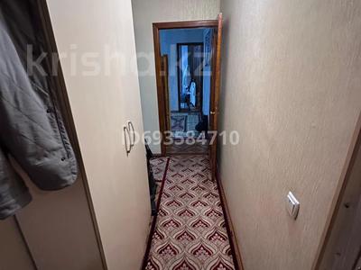 2-комнатная квартира, 46 м², 3/4 этаж помесячно, мкр Сайран 4 за 230 000 〒 в Алматы, Ауэзовский р-н