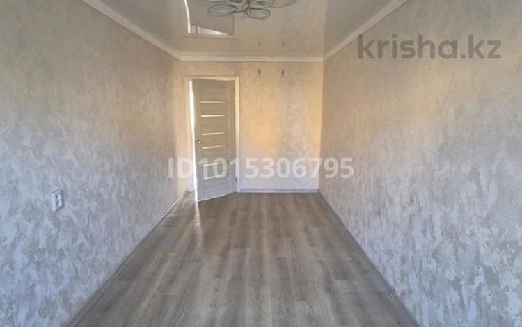 3-комнатная квартира · 57 м² · 3/5 этаж, 408 квартал за 21.5 млн ₸ в Семее — фото 2