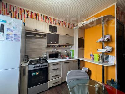 3-бөлмелі пәтер · 65.3 м² · 7/9 қабат, Гүлдер 3 ш/а., бағасы: 24.9 млн ₸ в Караганде, Казыбек би р-н