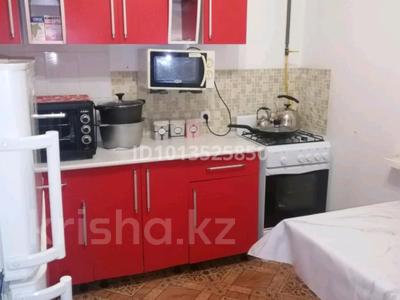 2-бөлмелі пәтер · 65.6 м² · 1/3 қабат, "Шығыс 2" ш/а., бағасы: 13 млн ₸ в Актау, мкр "Шыгыс 2"