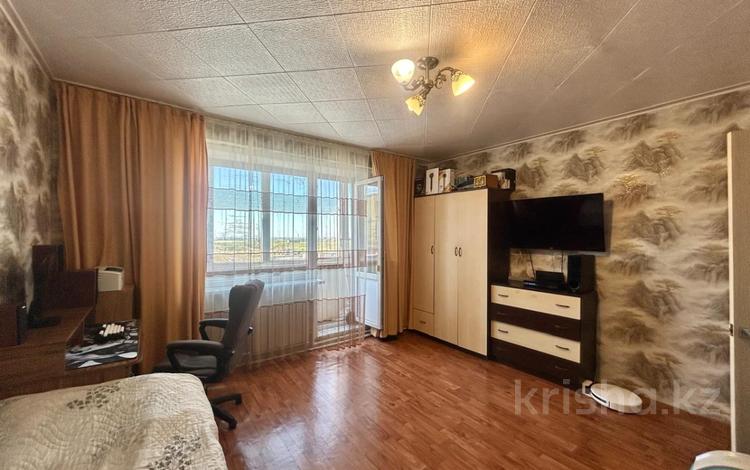 2-комнатная квартира · 55 м² · 10/10 этаж, Майкудук, Мкр Голубые пруды за 19.5 млн ₸ в Караганде, Алихана Бокейханова р-н — фото 2