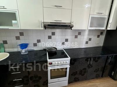 4-бөлмелі пәтер · 80 м² · 5/5 қабат, Кабанбай батыра 95, бағасы: 39 млн ₸ в Усть-Каменогорске, Ульбинский