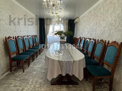 4-бөлмелі пәтер · 90 м² · 5/5 қабат, мкр 4 19, бағасы: 30 млн ₸ в Уральске