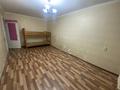 2-комнатная квартира, 42.7 м², 1/5 этаж помесячно, 18 мкр за 100 000 〒 в Шымкенте — фото 4