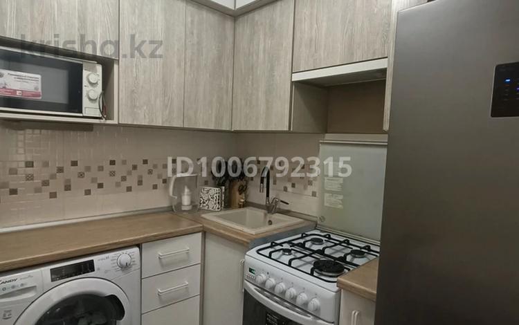 2-комнатная квартира · 45 м² · 4/4 этаж, мкр №11 21 за 32 млн ₸ в Алматы, Ауэзовский р-н — фото 2