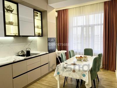 2-комнатная квартира, 79 м², 9/12 этаж, 17-й мкр 55 — Ясин за 35 млн 〒 в Актау, 17-й мкр