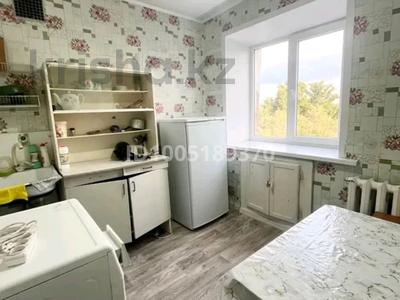 1-комнатная квартира · 32 м² · 5/5 этаж, Потанина 15 за 11.5 млн 〒 в Усть-Каменогорске