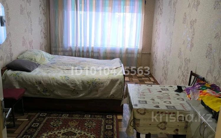 1 комната · 40 м², 6й микрорайон, Лободы 43 за 65 000 〒 в Караганде, Казыбек би р-н — фото 2