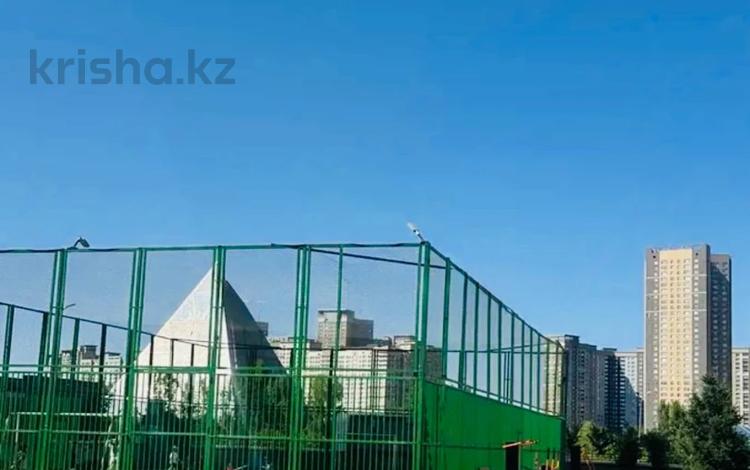 2-комнатная квартира · 67.7 м² · 8/22 этаж, Нажимеденова 10/4 за 33 млн ₸ в Астане, Сарайшык р-н — фото 4