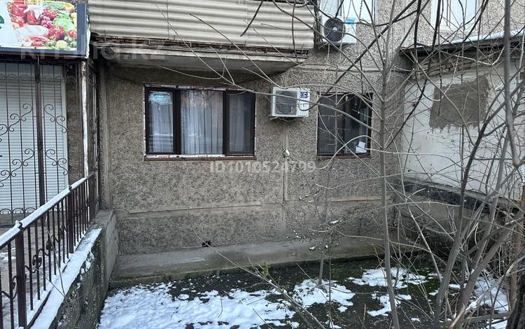 1-комнатная квартира · 32 м² · 1/5 этаж, 11-й микрорайон, 11-й микрорайон 192 — Возле базарчика Алатау за 14 млн ₸ в Шымкенте, Енбекшинский р-н — фото 2