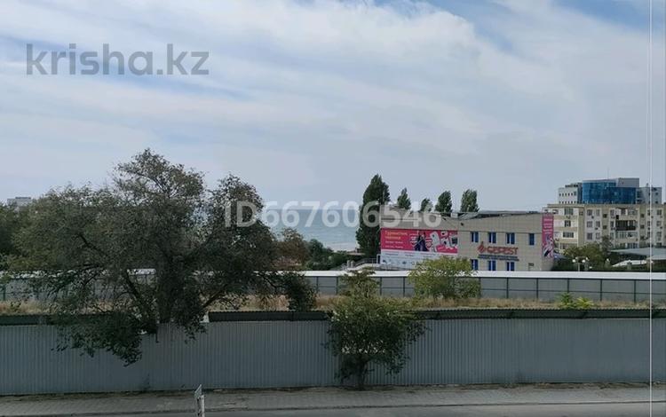 2-бөлмелі пәтер · 53 м² · 2/5 қабат, 9-й мкр 3, бағасы: 15.3 млн ₸ в Актау — фото 12