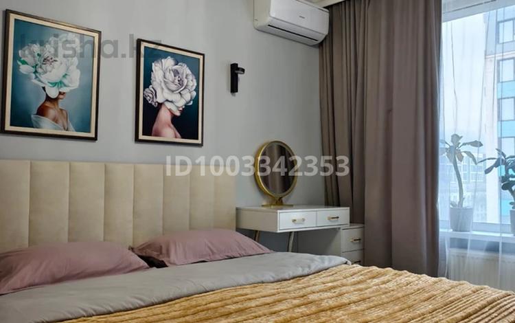 3-комнатная квартира · 100 м² · 7/12 этаж, Ислама Каримова 203 за 40 000 〒 в Алматы, Алмалинский р-н — фото 2